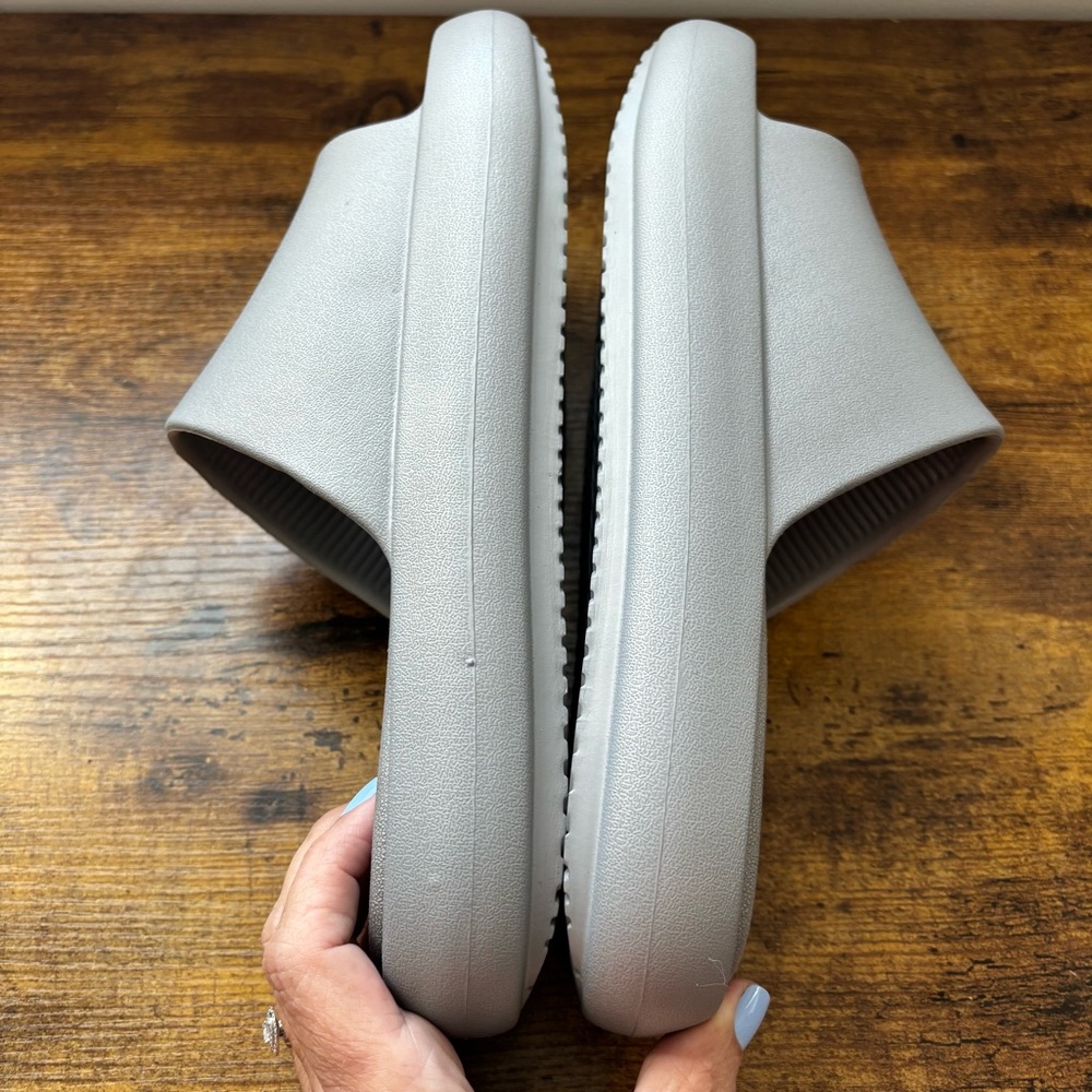 J/Slides SQUISH Gray EVA Squish Open Toe Slide Women's Size 10 NEW in Box Beach - Picture 12 of 14
